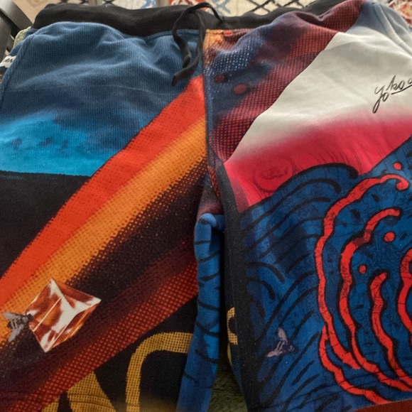 NWOT Yokohama Tadanori for UGG UNISEX Graphic print drawstring100% cotton shorts - Picture 8 of 8